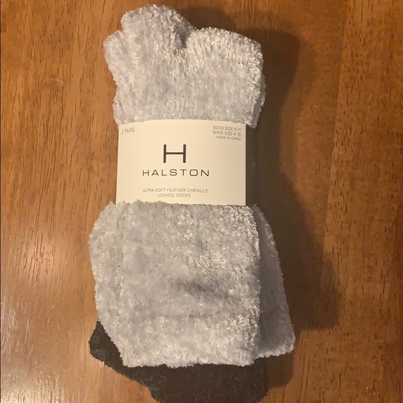Halston Heritage Accessories - 🔥2/$8 HOT BUY Must bundle 2 and make offer👍